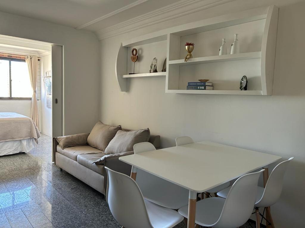 Flat New Point